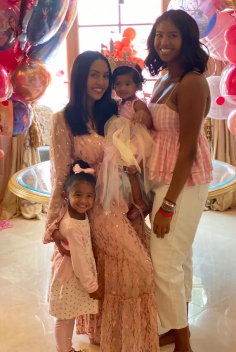 Vanessa Bryant en el cumpleaños de su hija Capri