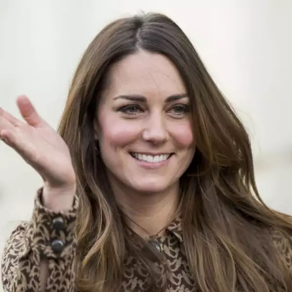 Se nota que la Duquesa tiene especial cuidado con su pelo, pues siempre esta radiante y perfecto.