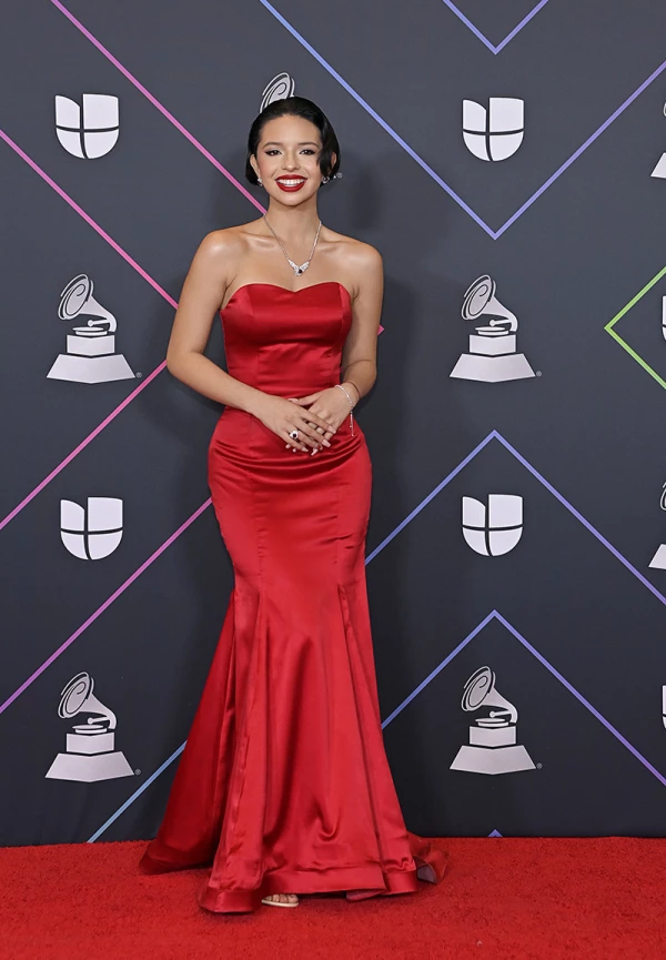 Ángela Aguilar