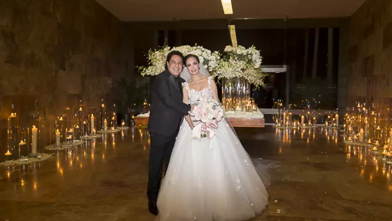 Ernesto Valentín Girón, Paulina Abascal