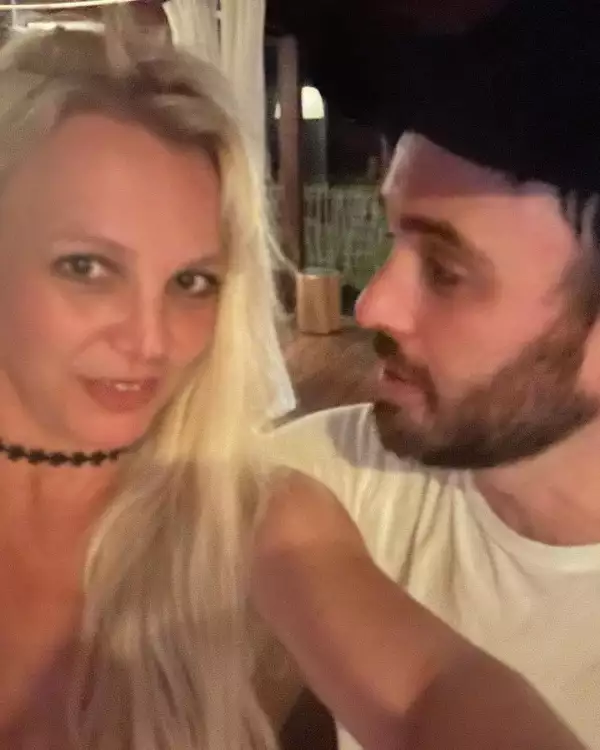 Britney Spears y su mánager en 2023, Cade Hudson