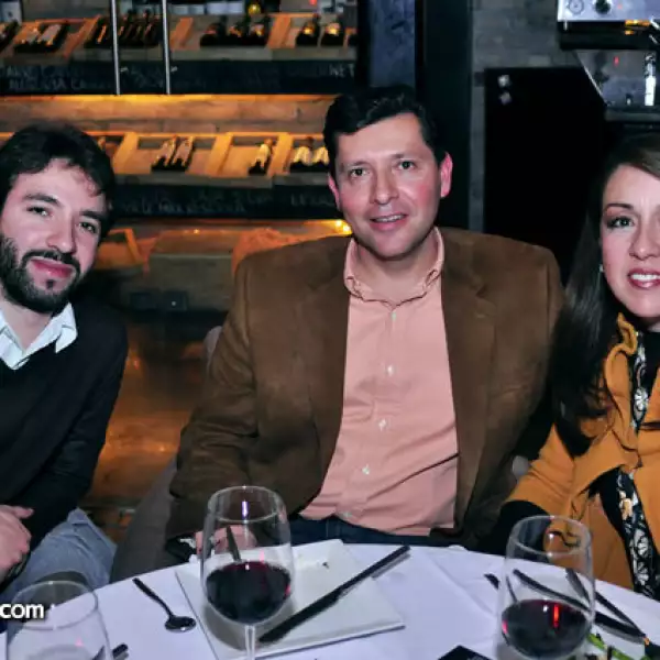 Pablo Quezada,Alejandro Lozano y Rocío Zarate de Lozano