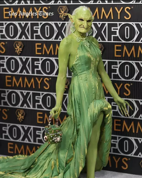¿Quién era el duende verde de los Emmys?