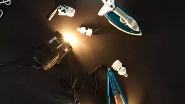 Algunos electrodom�sticos como planchas y art�culos de belleza tambi�n son ahorradores de energ�a.