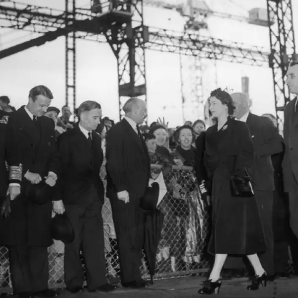 britannia yate queen elizabeth ii