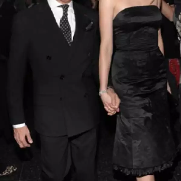 El famoso diseñador Valentino Garavani llegó de la mano de Gwyneth Paltrow a la premiere.