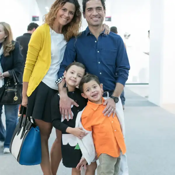 Carla Ezquerro, Roberta Serna, Patricio Serna y Armando Serna