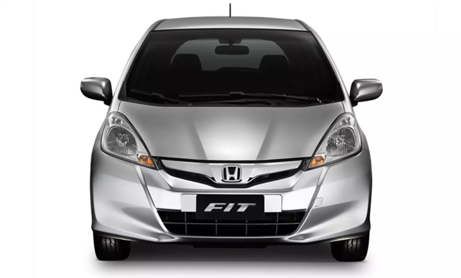 Esta segunda generación cuenta con un motor I-VTEC L4 de 1.5 L que le permite alcanzar los 118 caballos de fuerza.