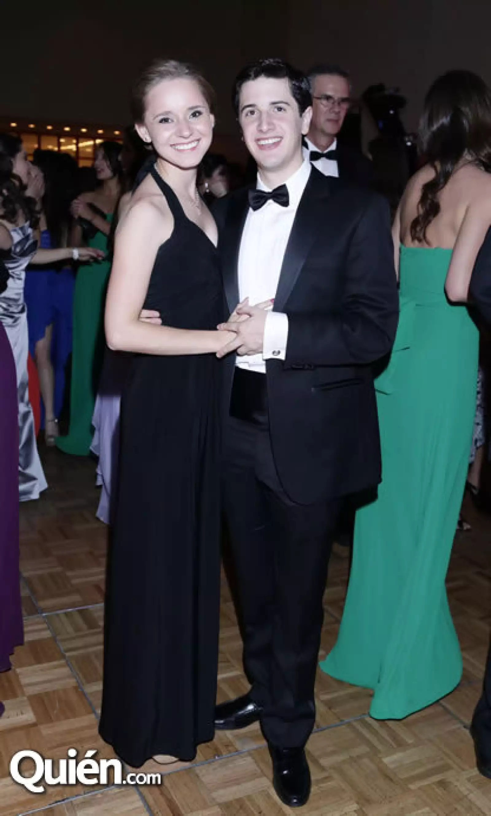 Sofía Schleski,Iñigo Fernández