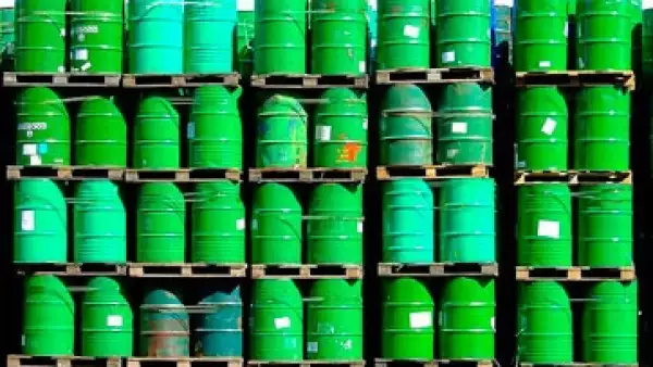 Barriles de pemex 03