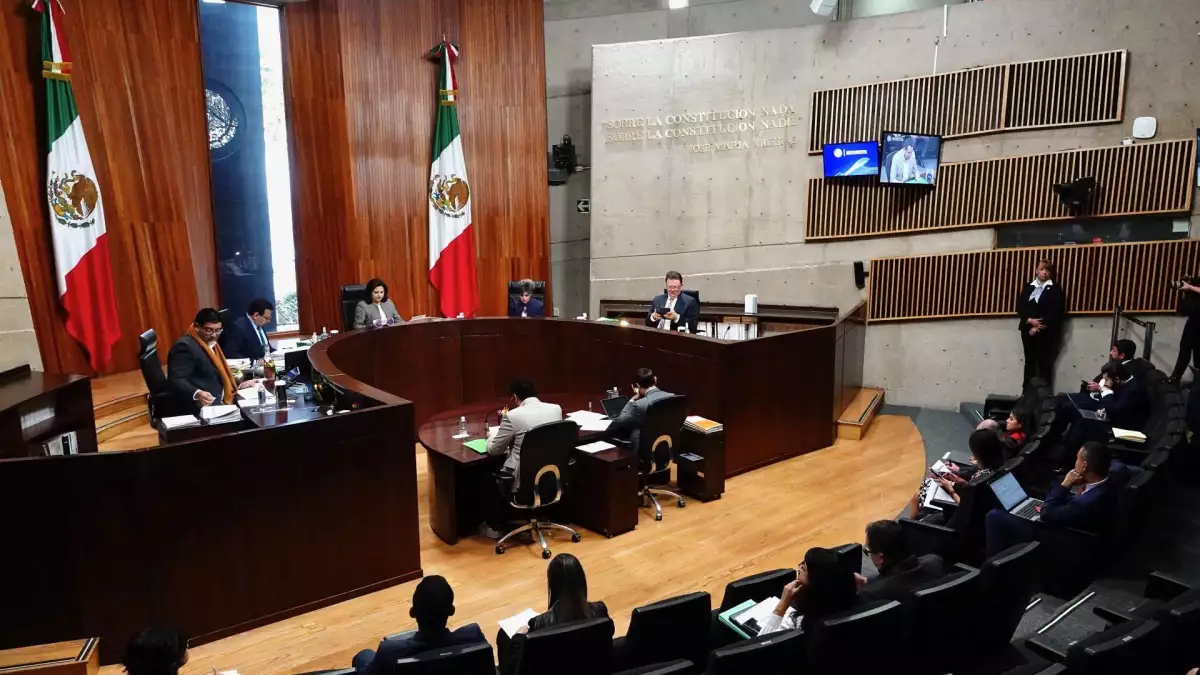 Sesión pública del Tribunal Electoral