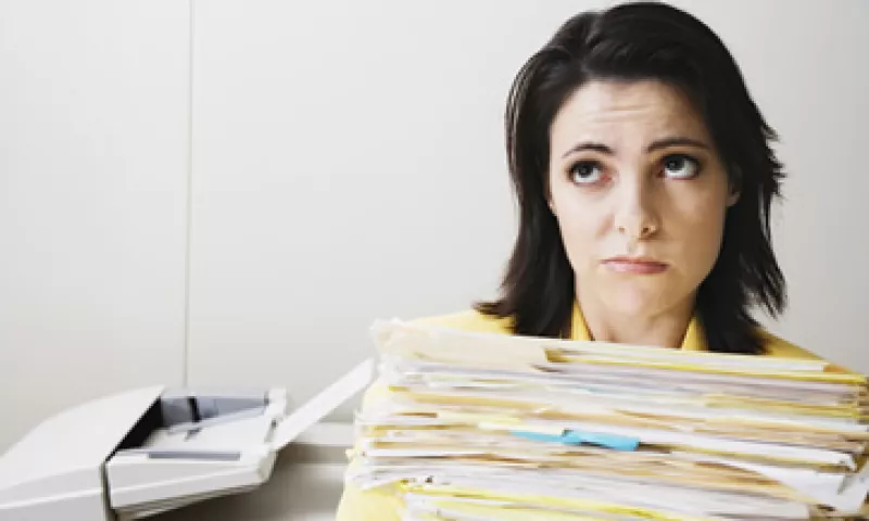 Para una devolución de impuestos presenta cada comprobante o busca asesoría fiscal. (Foto: Thinkstock.)