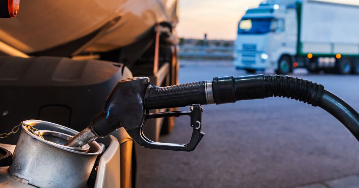 Hazine, İran'daki savaş nedeniyle fiyatları kontrol altına almak için Magna ve Premium benzine yönelik sübvansiyonları iade etti