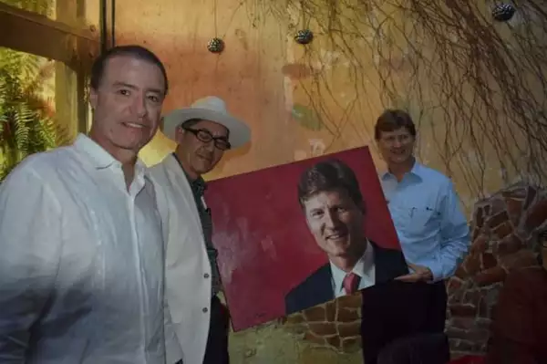 Quirino Ordaz, Ernesto Ríos Rocha y Enrique de la Madrid.jpg