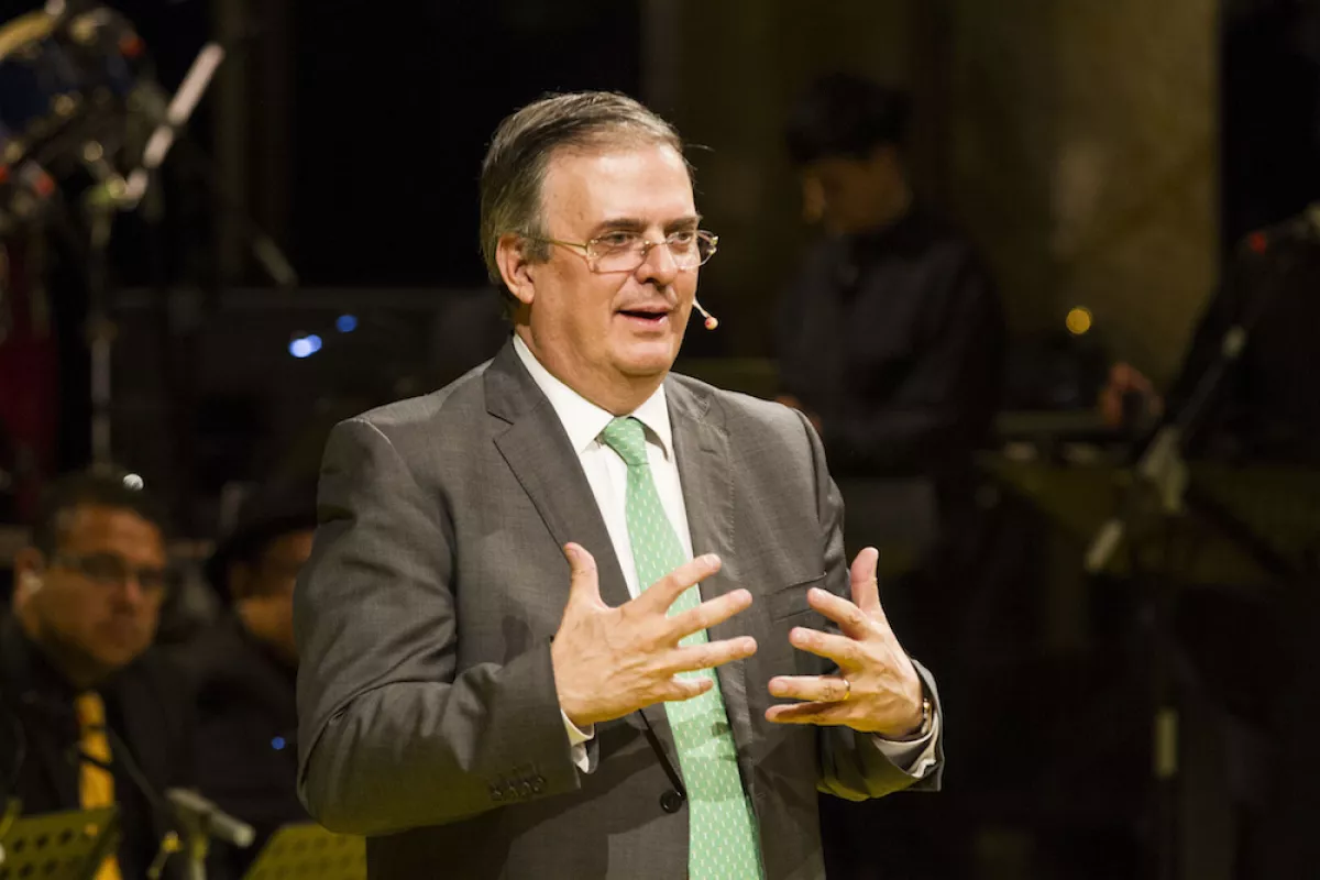 Inaugurcion del What Desing Can Do Mexico City