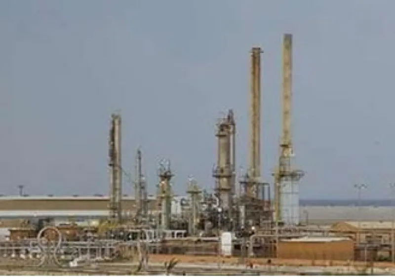 Las fuentes de la industria dijeron que sus flujos de crudo de Arabia Saudita a Europa se mantuvieron durante marzo. (Foto: Reuters)
