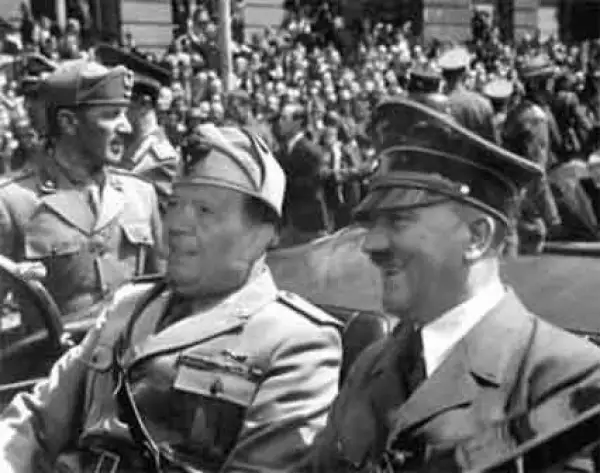 Chabelo estuvo presente en momentos clave de la historia mundial.