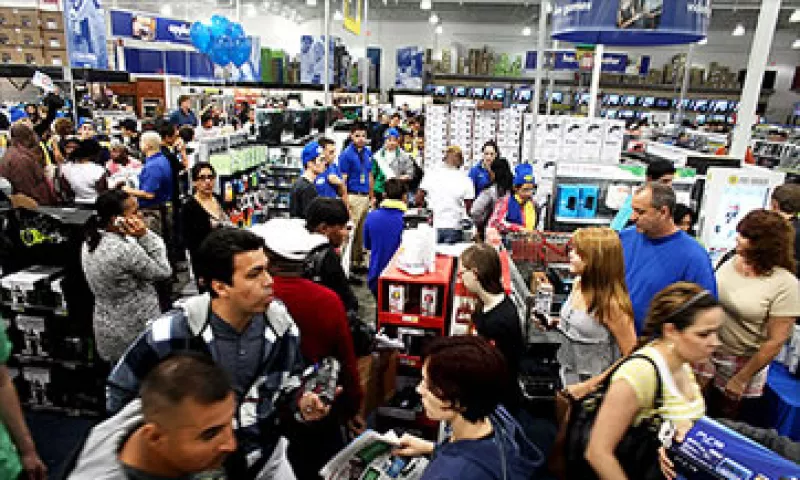 Este año algunas tiendas abrirán sus puertas desde las 8 pm del jueves.  (Foto: Cortesía CNNMoney)