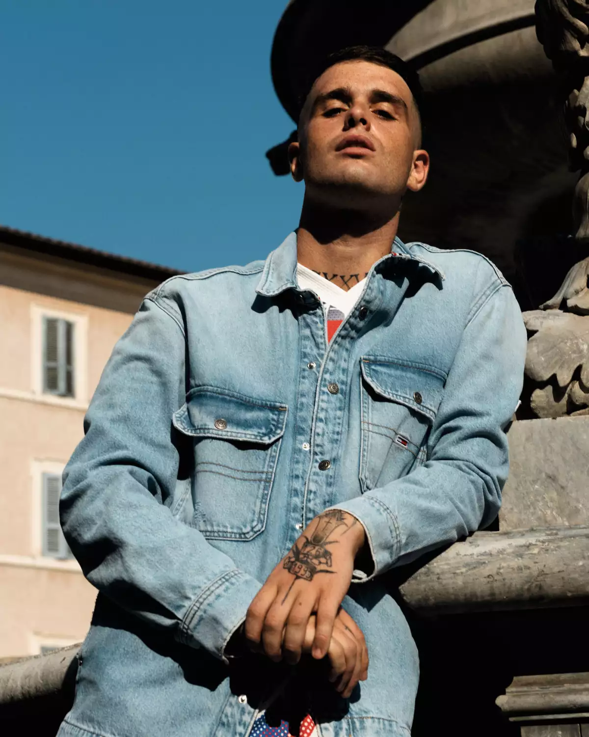 Life and Style TOmmy Jeans.jpg