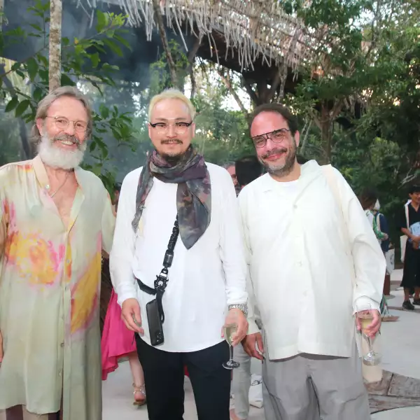 MEXX BY AZUMA MAKOTO