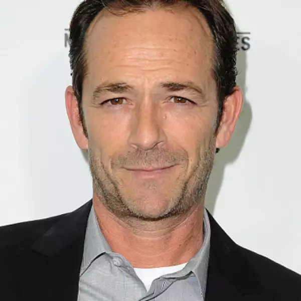 Luke Perry era Dylan McKay.