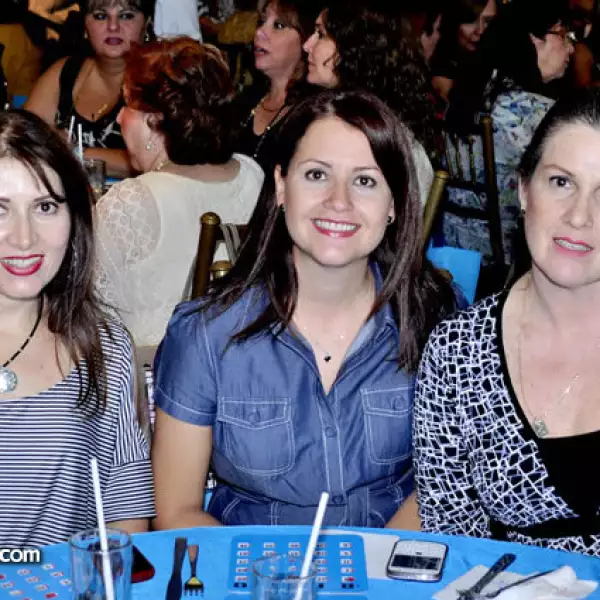Yolanda Reyes de González, Alejandra de Bejar y Verónica del Real de Sada