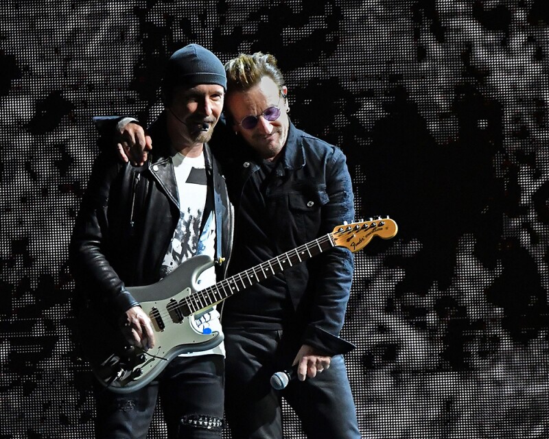 U2 ayuda a México