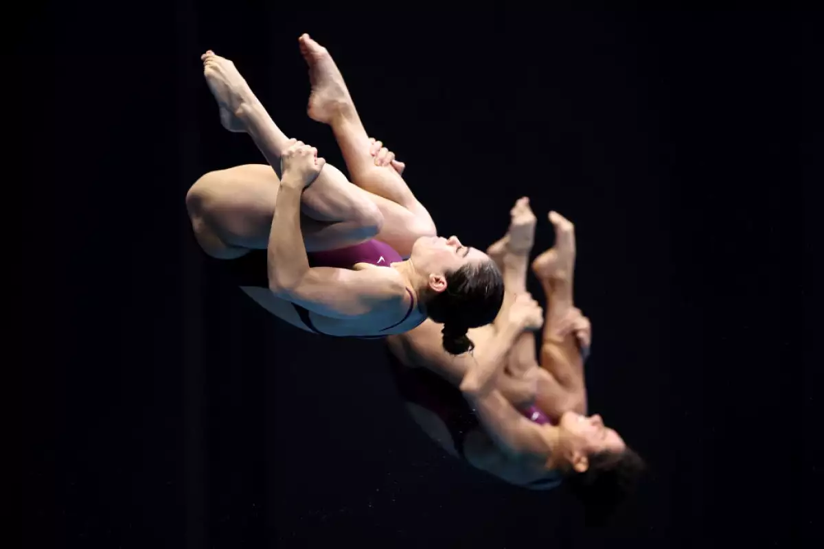 Foto de Alejandra Orozco y Gabriela Agúndez en el salto sincronizado de plataforma de 10 metros