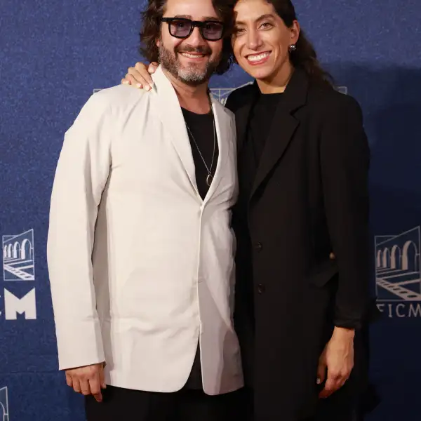 Eduardo Valenzuela y Mariana Arriaga