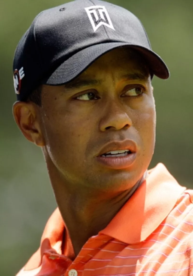 El deportista anunció que se separará por tiempo indefinido del golf profesional, para dedicarse a la labor de salvar su relación familiar, dañada por su `infidelidad´.