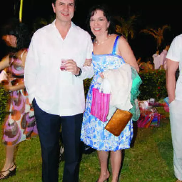 Esteban Moctezuma, Cecilia Moctezuma