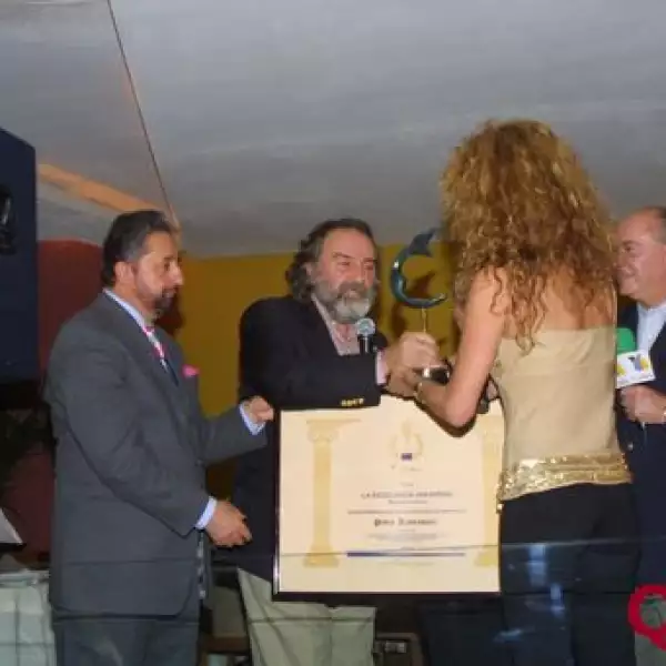 Enrique Pesado Castillo, Pedro Armendariz, Celia Sitton, Tony Scheffler