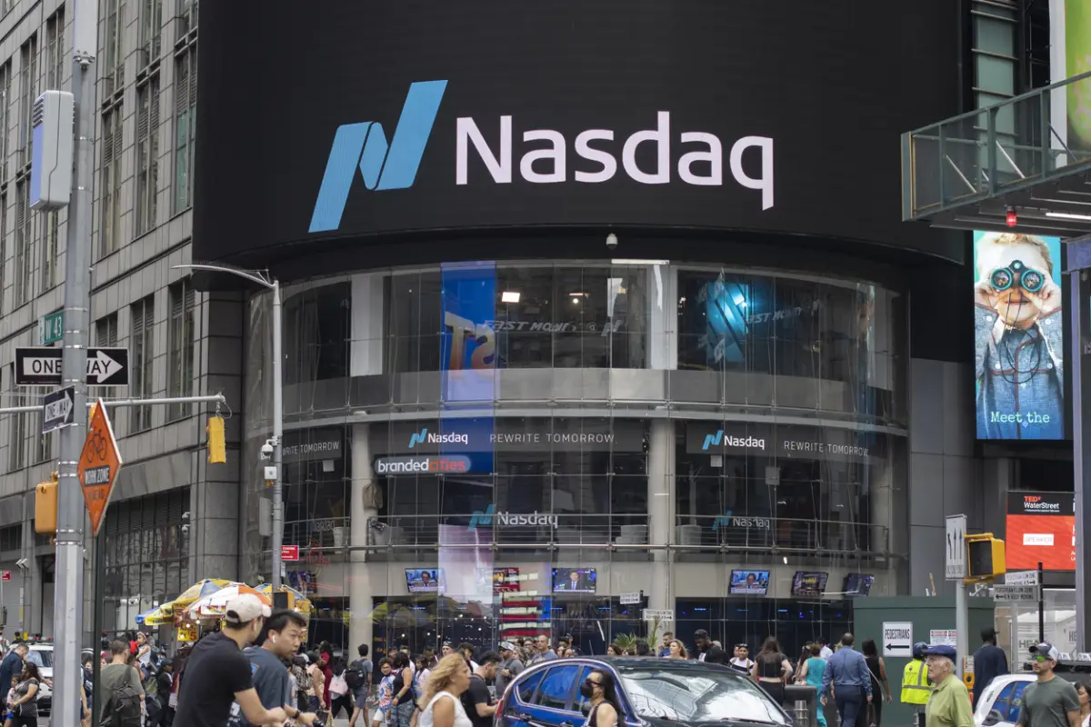 Wall Street y Nasdaq