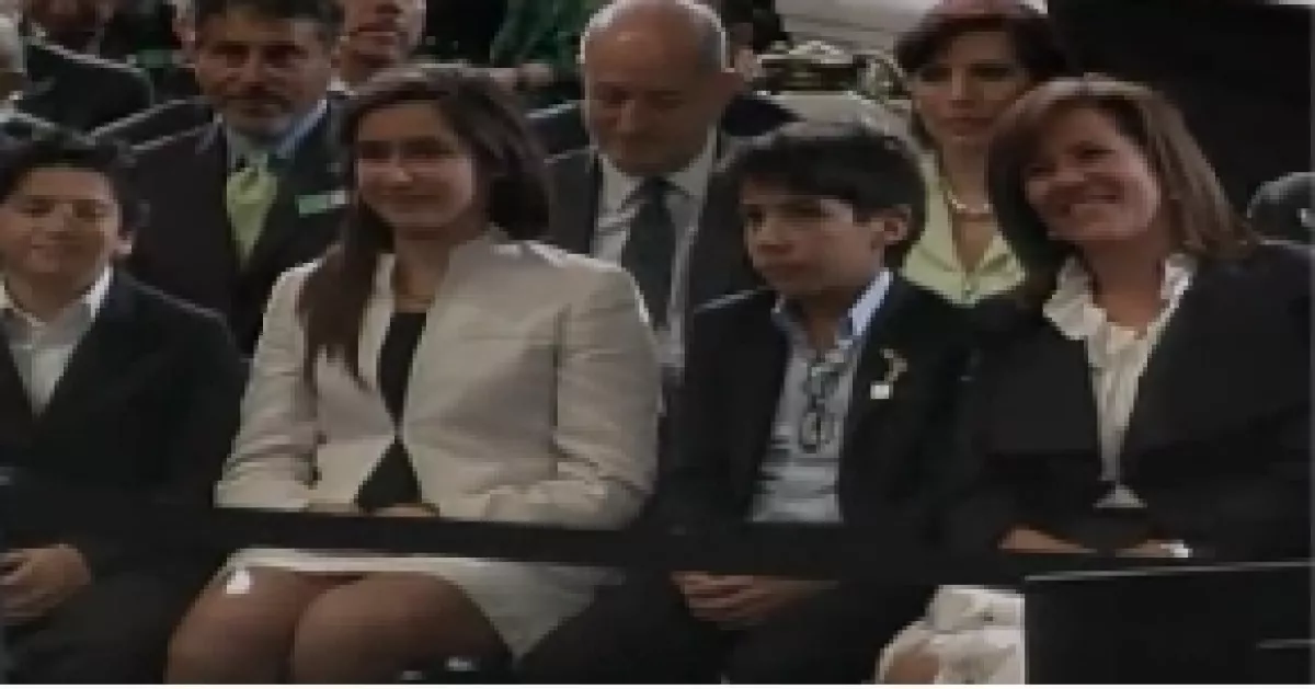 Los hijos del presidente y Margarita Zavala se mostraron felices por el mensaje que les dirigió su papá.