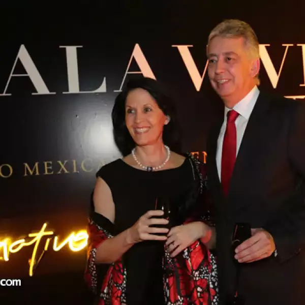 Linda Flores y Jorge Mora