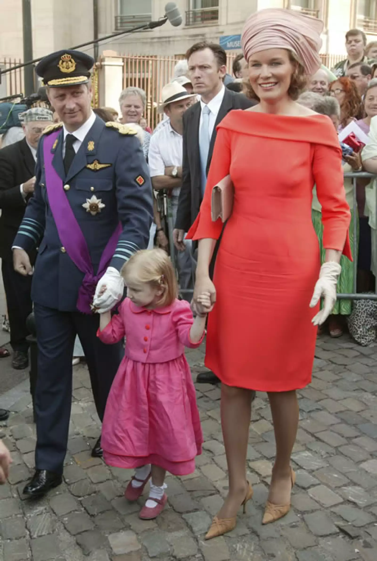 Es la primera heredera al trono que hace sus estudios en holandés