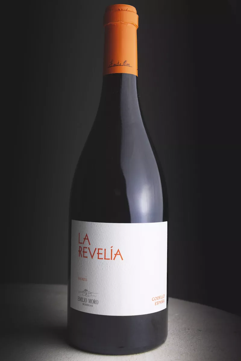 Life and Style Vinos 3.jpg