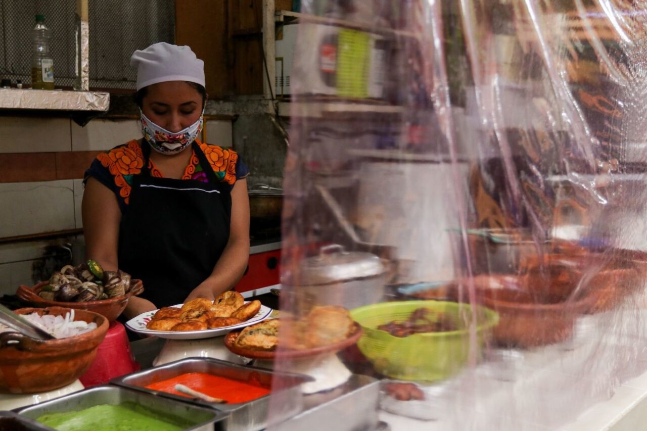 Mexico's Formal Employment Surge Indicates Economic Stability in 2023