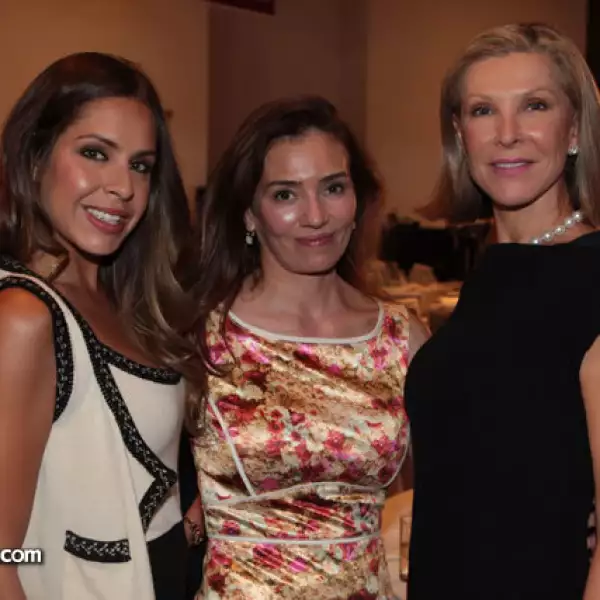 Ereldyn Peralta,Gabriela Aguirre,Evelyn Schmit