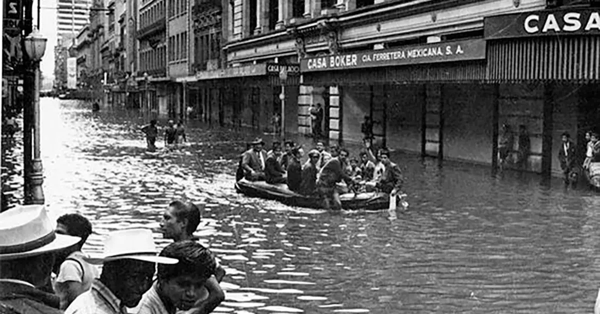 inundacion-zocalo-cdmx.jpg