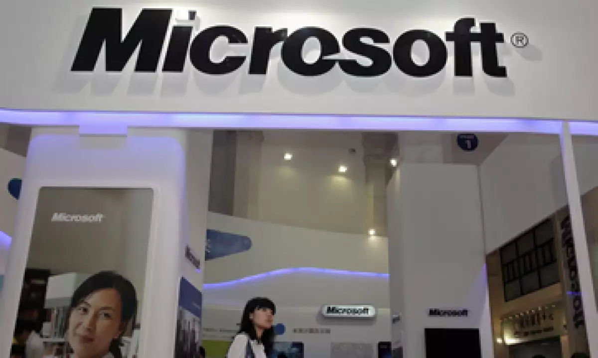 La cámara de Microsoft sería más potente que la del iPhone, de 1.2 megapíxeles. (Foto: Reuters)