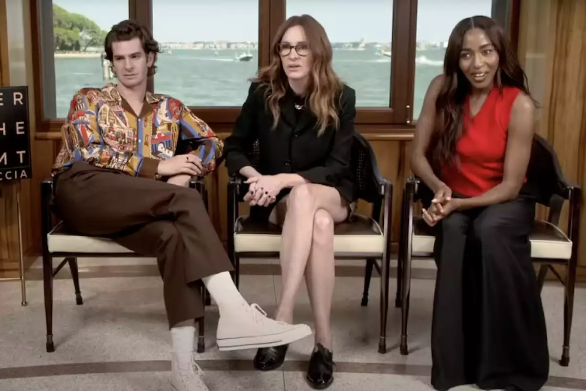  Ayo Edebiri, Andrew Garfield y Julia Roberts 