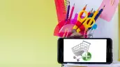 Mientras el gobierno debate el uso de celulares en escuelas, más padres compran útiles desde el celular