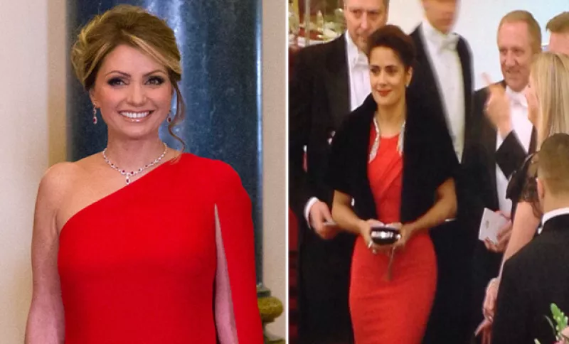Ambas de rojo, acudieron a la cena ofrecida por la Casa Real británica en el palacio de Buckingham en el marco de la visita de la pareja presidencial mexicana al Reino Unido.