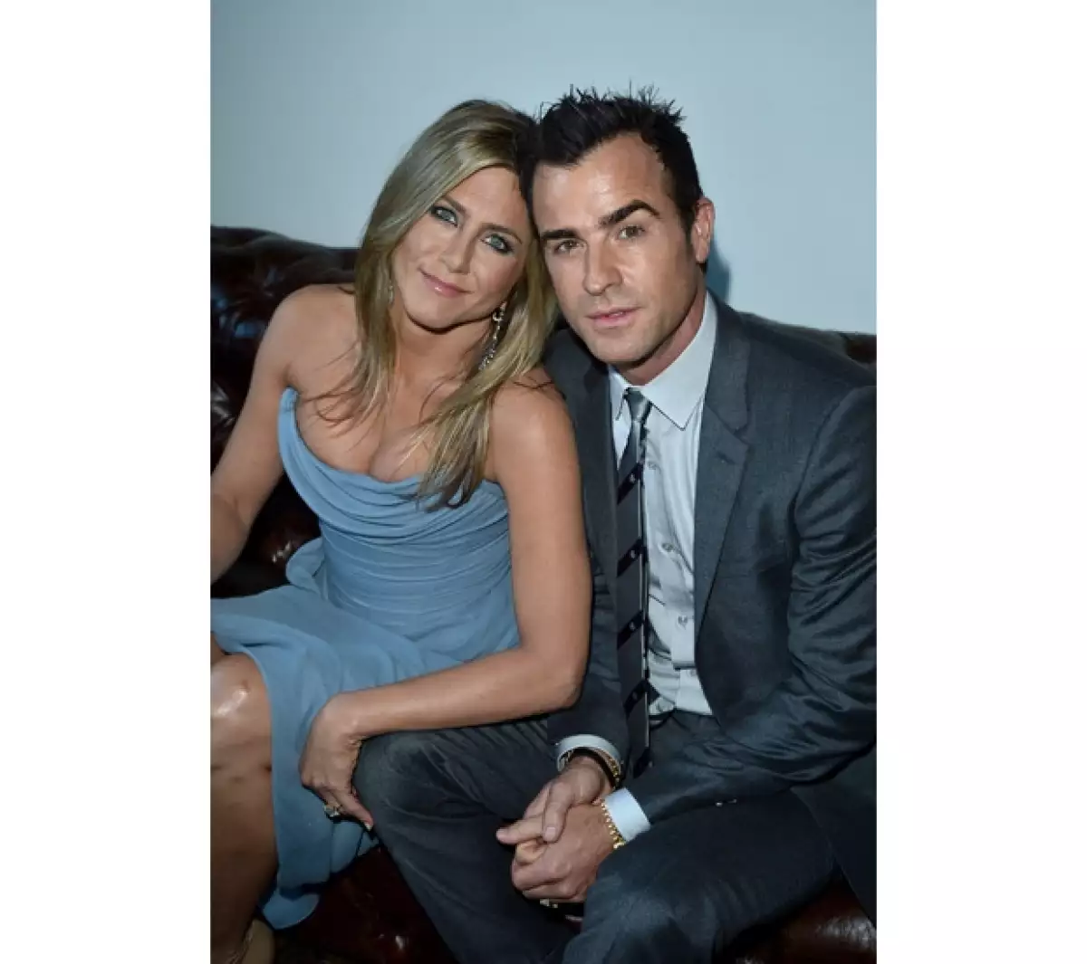 Varios medios han evidenciado que la pareja está distanciada, y es que no han sido vistos juntos ni en momentos clave, como el cumpleaños de Jen o el funeral de Seymour Hoffman, amigo del actor.