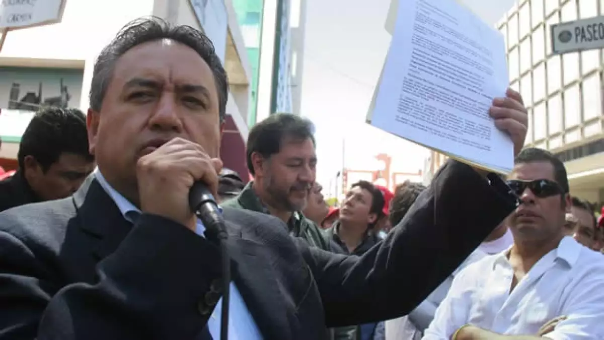 Martín Esparza