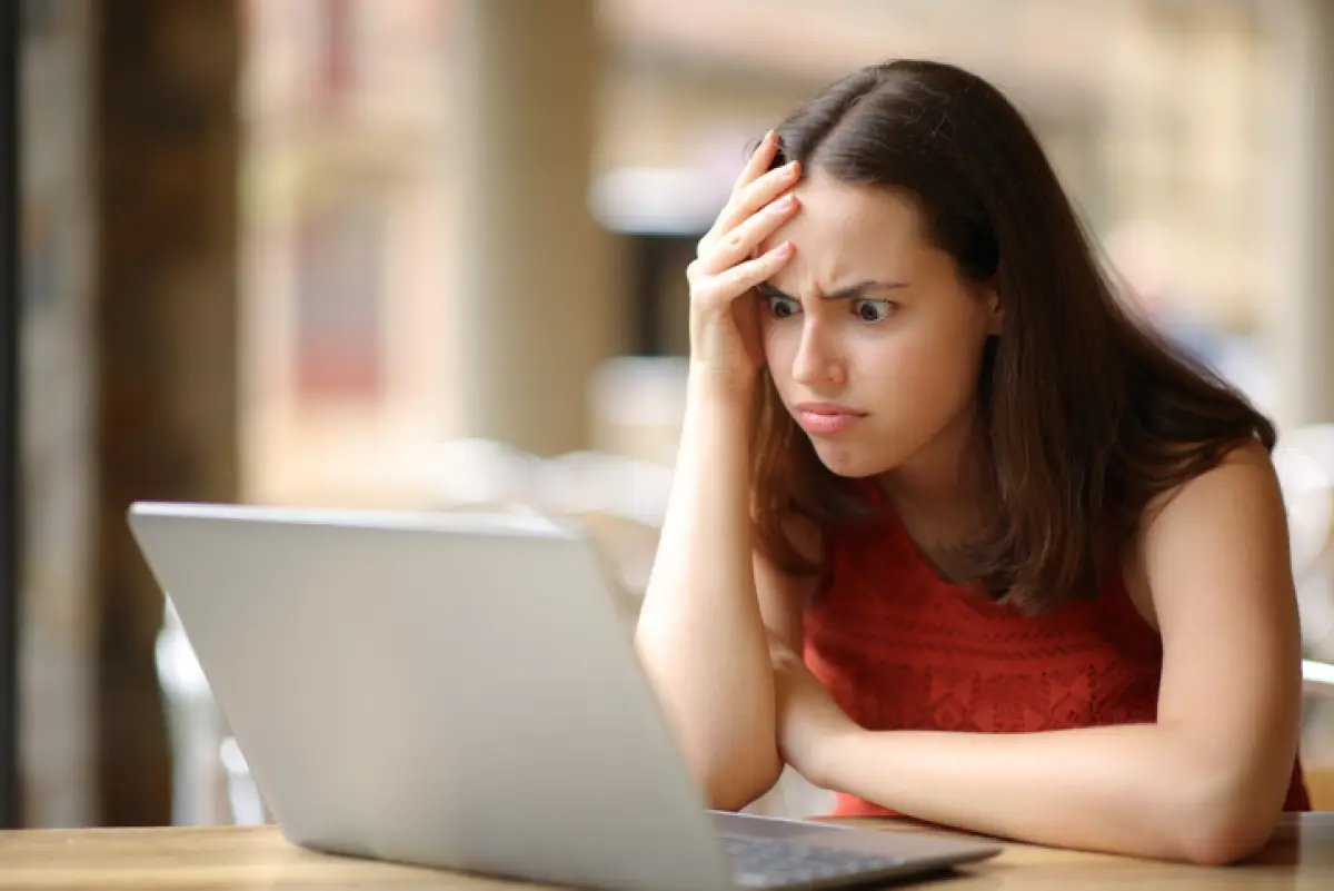 Mujeres víctimas de fraude: ninguna inversión que ofrece dinero fácil es verdad