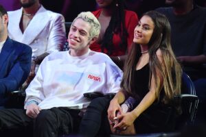 Ariana Grande y Pete Davidson