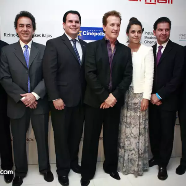 Manuel Arango, Omar Vidal, Miguel Ángel Carreón, Emmanuel, Pilar Ramírez, Jordy Herrera y Juan Ignacio Casanueva