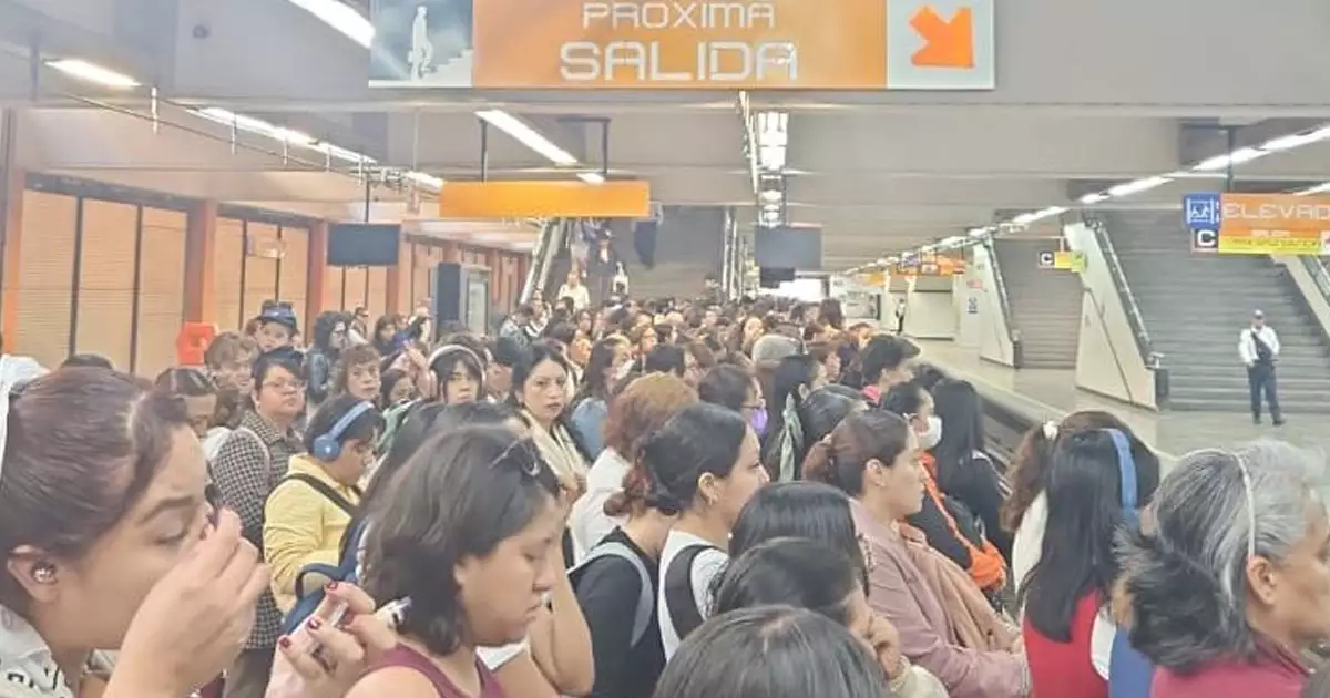 ¿Qué pasó hoy en la Línea 7 del Metro? Hay retrasos y saturación